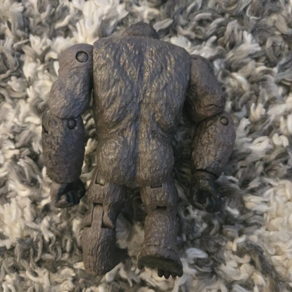 🦍 King Kong Articulated Action Figure - Movie Monster Toy - Picture 3 of 3